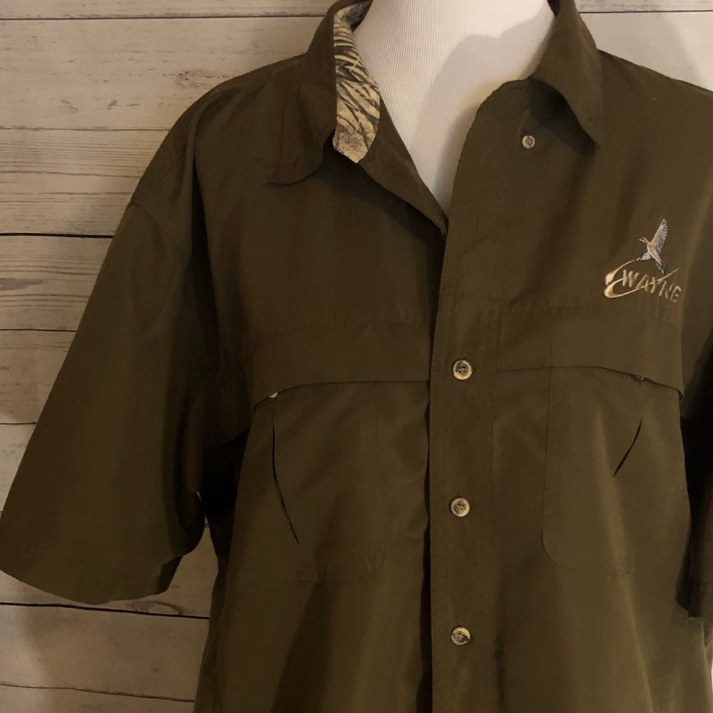 Wayne Sporting Button Down - Picture 5 of 7